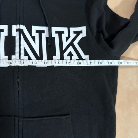 EUC PINK Victoria’s Secret HOODIE - Picture 7 of 9